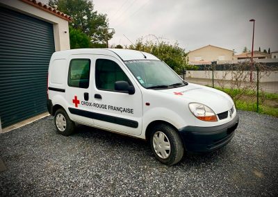 Véhicule Croix Rouge Française